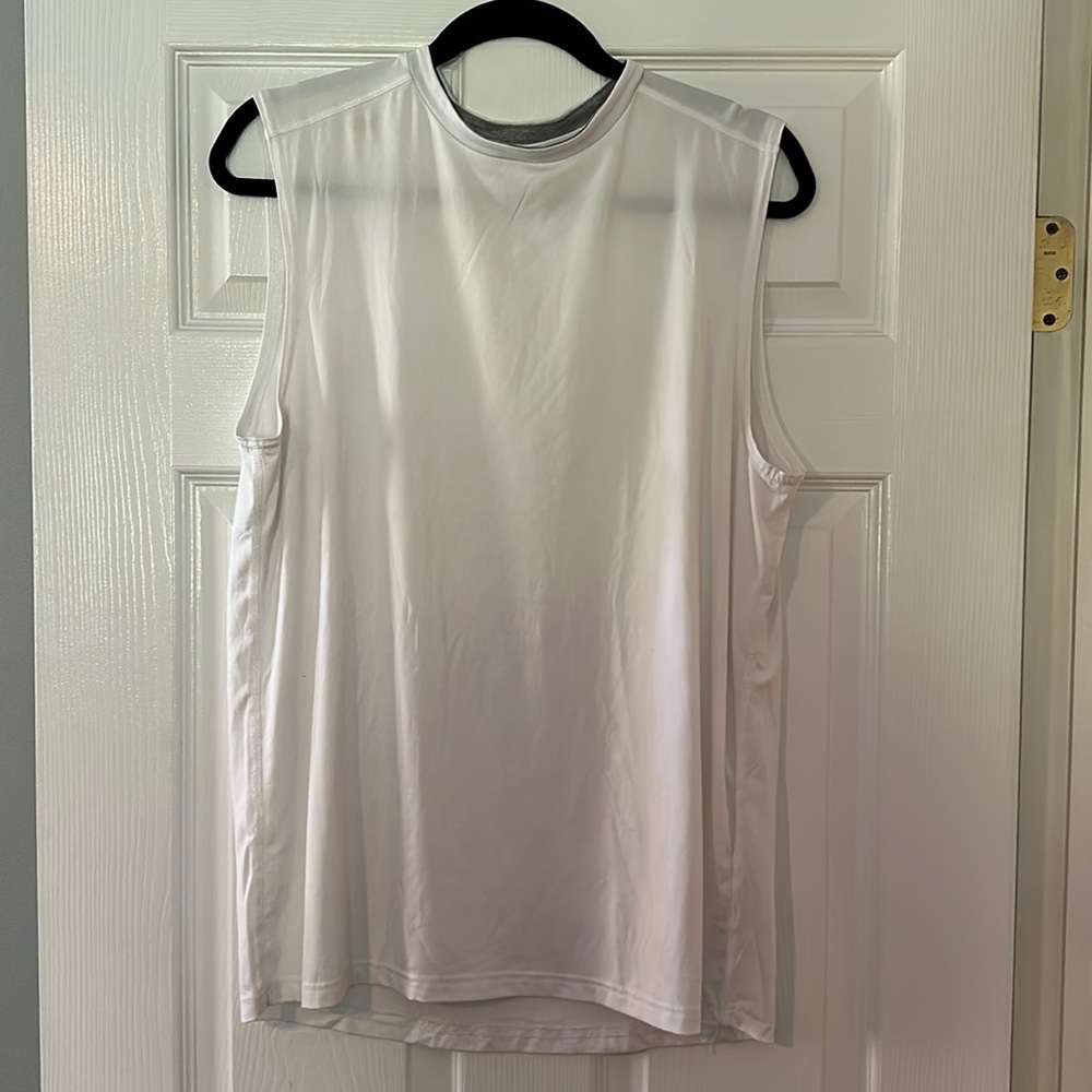 White champion tank